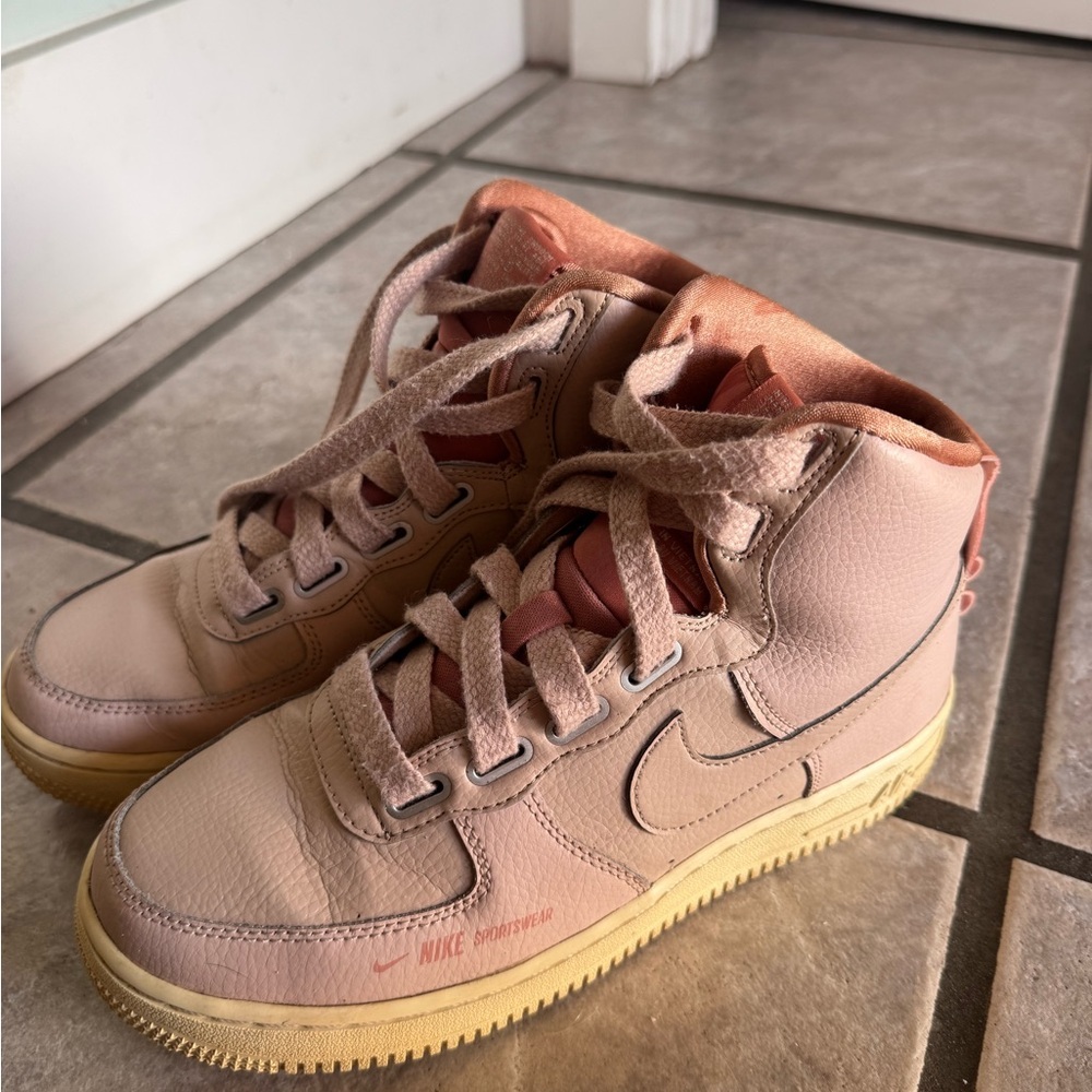 Nike Air Force 1 High Utility - Particle Beige/Terra Blush - Size 7 W
